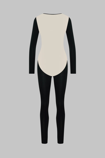 Langarm-Jumpsuit mit transparentem Rücken - Pure Tentation