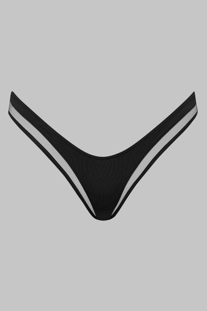 High-Cut String - Pure Tentation