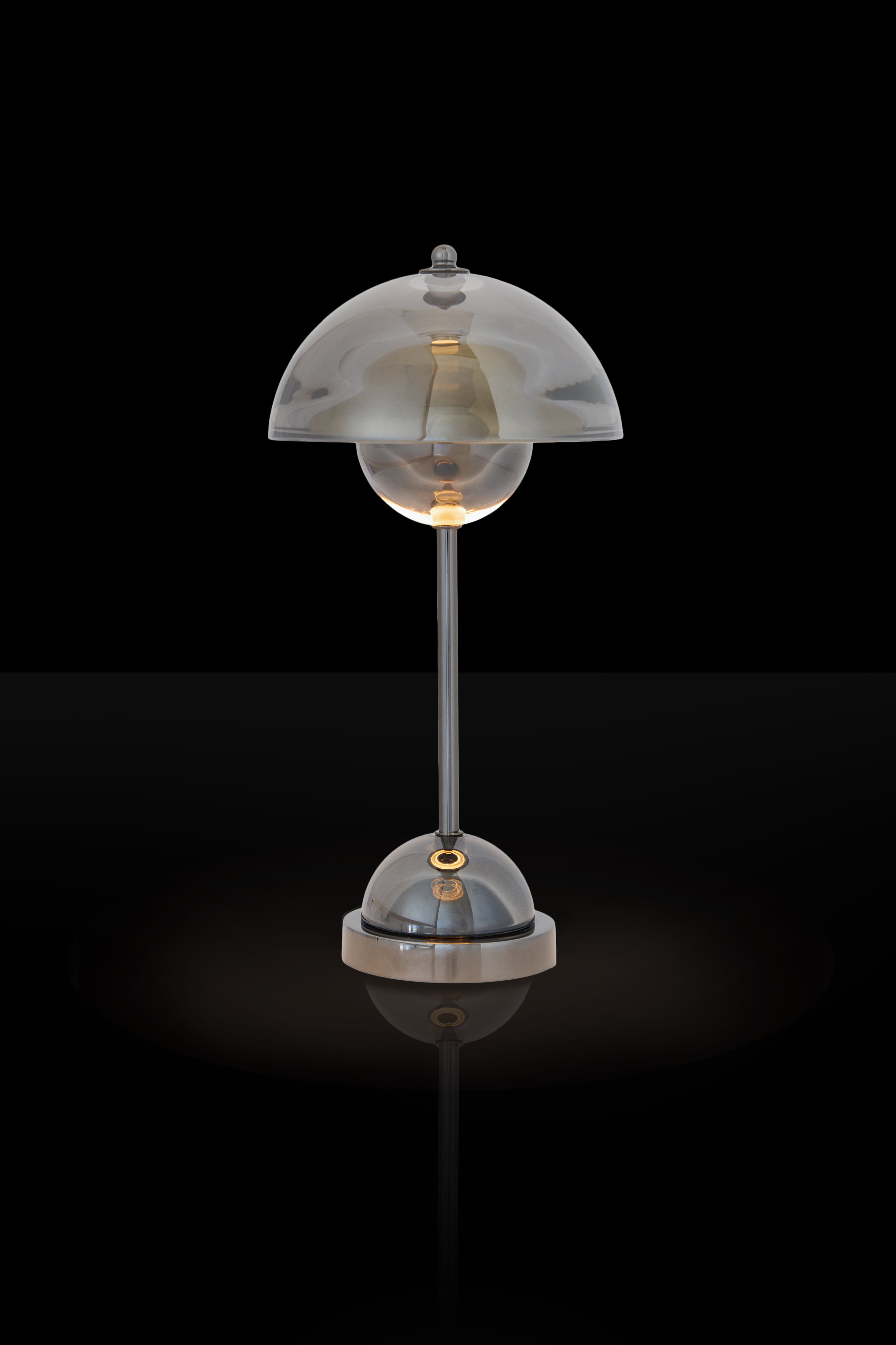 La Vertigineuse - Aufladbare tischlampe - Curiosités Désirables ©