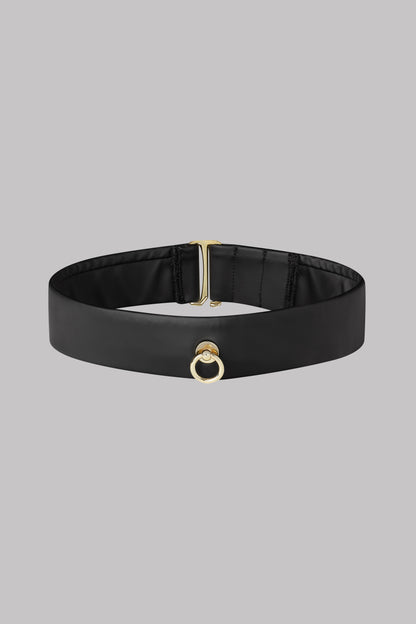 Halsband - Chambre Noire